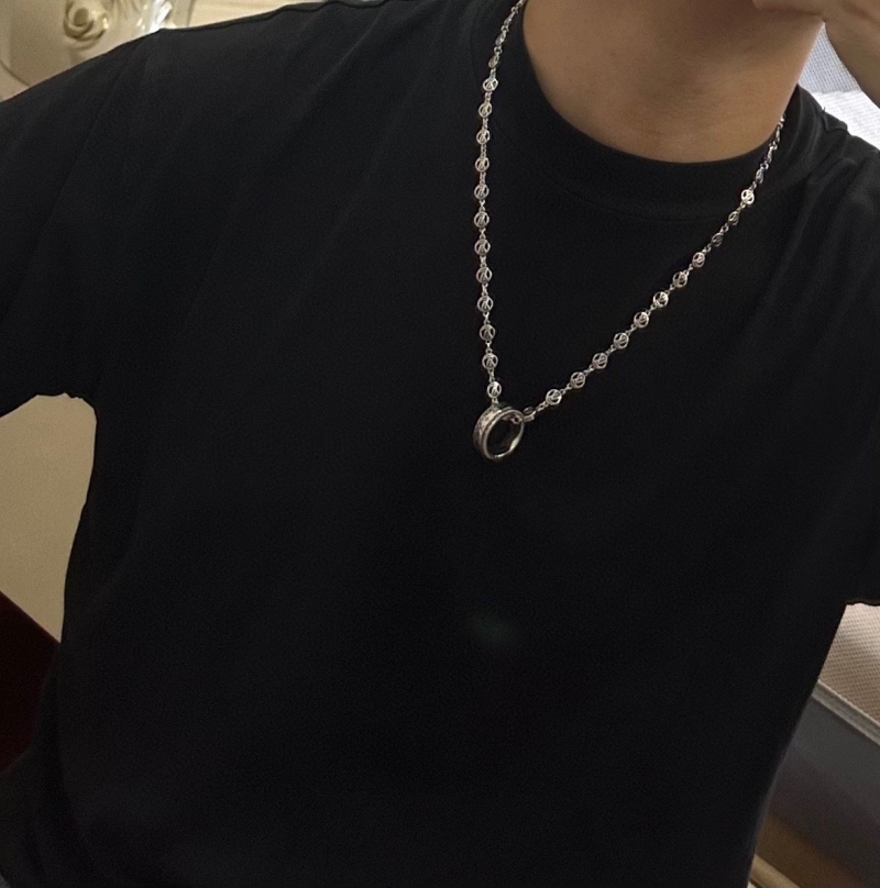 LV Necklaces